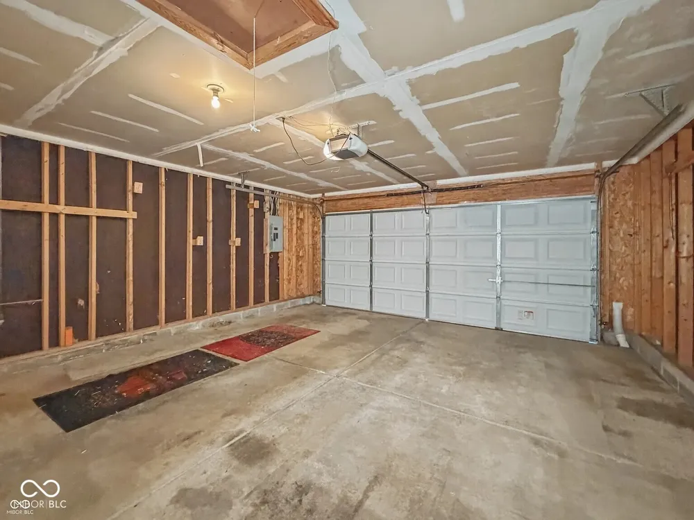 1266 Auburn Drive Brownsburg, IN 46112