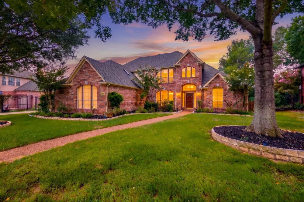 1303 Stone Lakes Drive Southlake, TX 76092