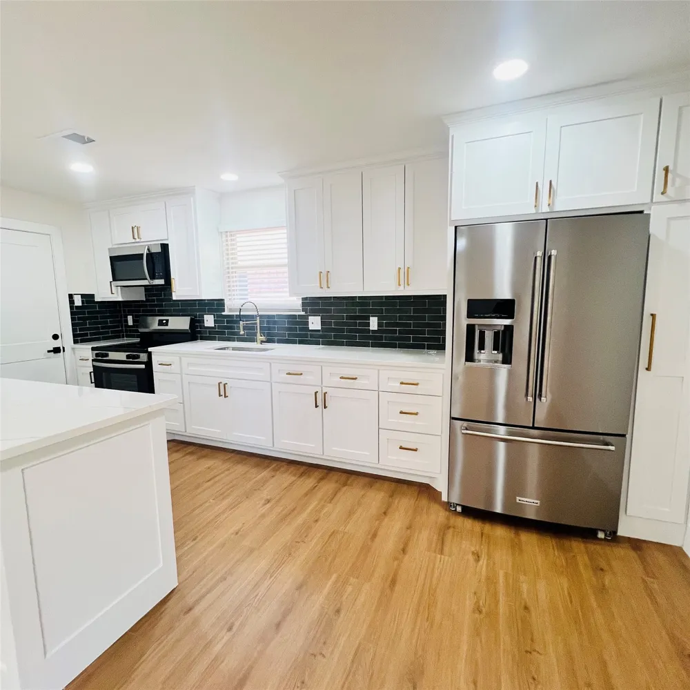 327 E Center Street Duncanville, TX 75116