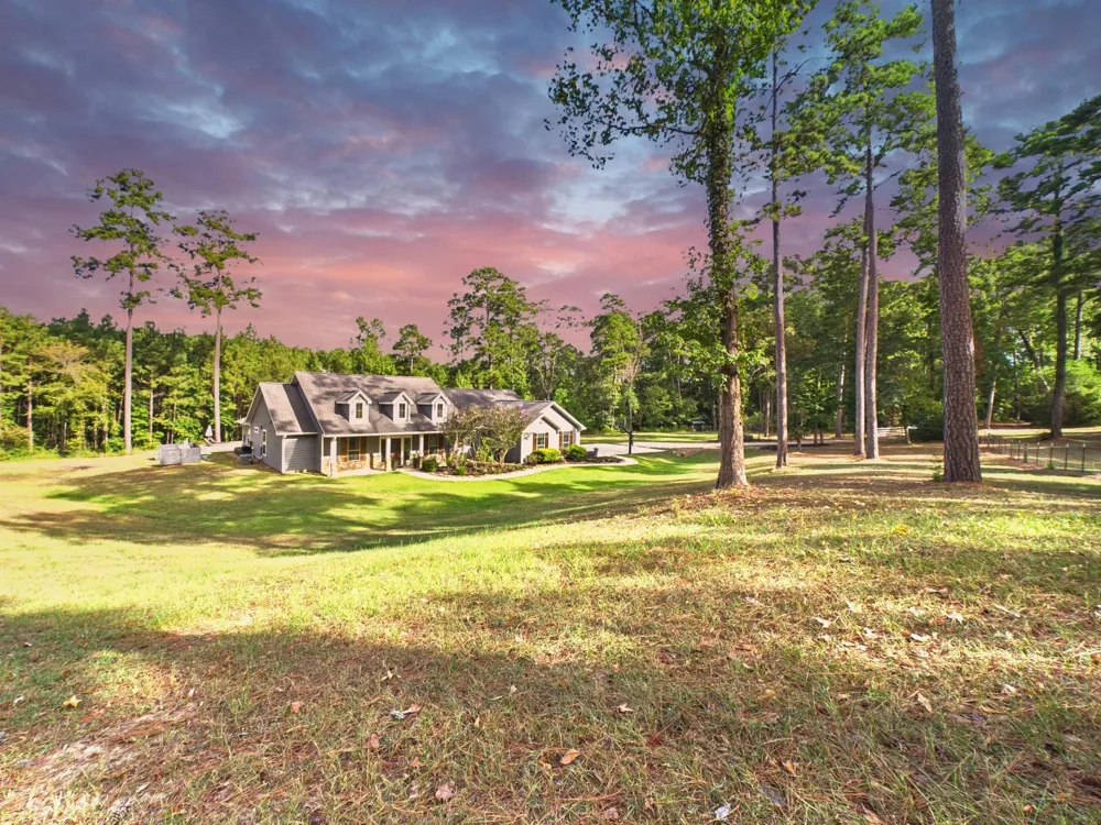 1726 Browders Loop E New Waverly, TX 77358