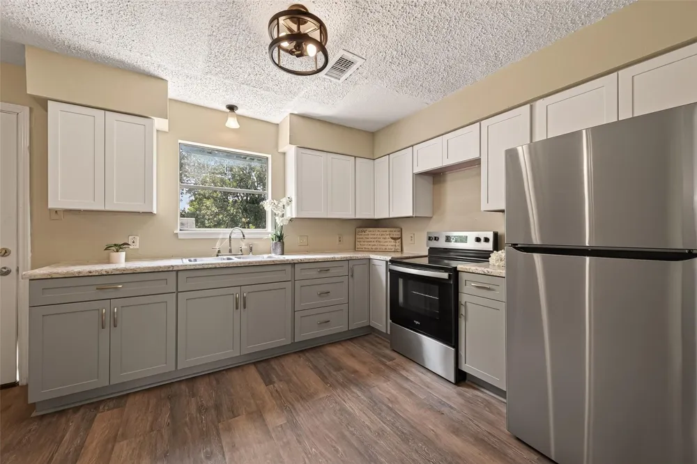 13309 Milo Drive Crosby, TX 77532