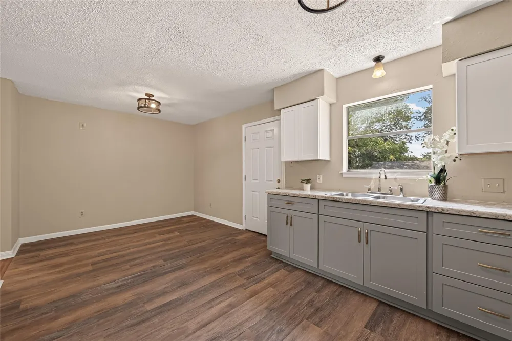 13309 Milo Drive Crosby, TX 77532