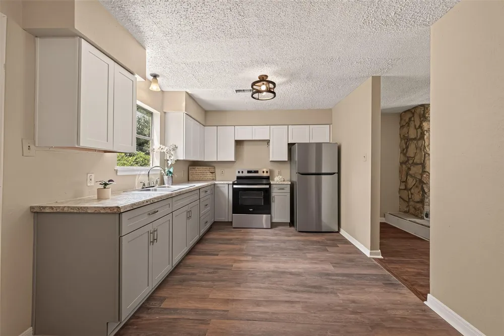 13309 Milo Drive Crosby, TX 77532