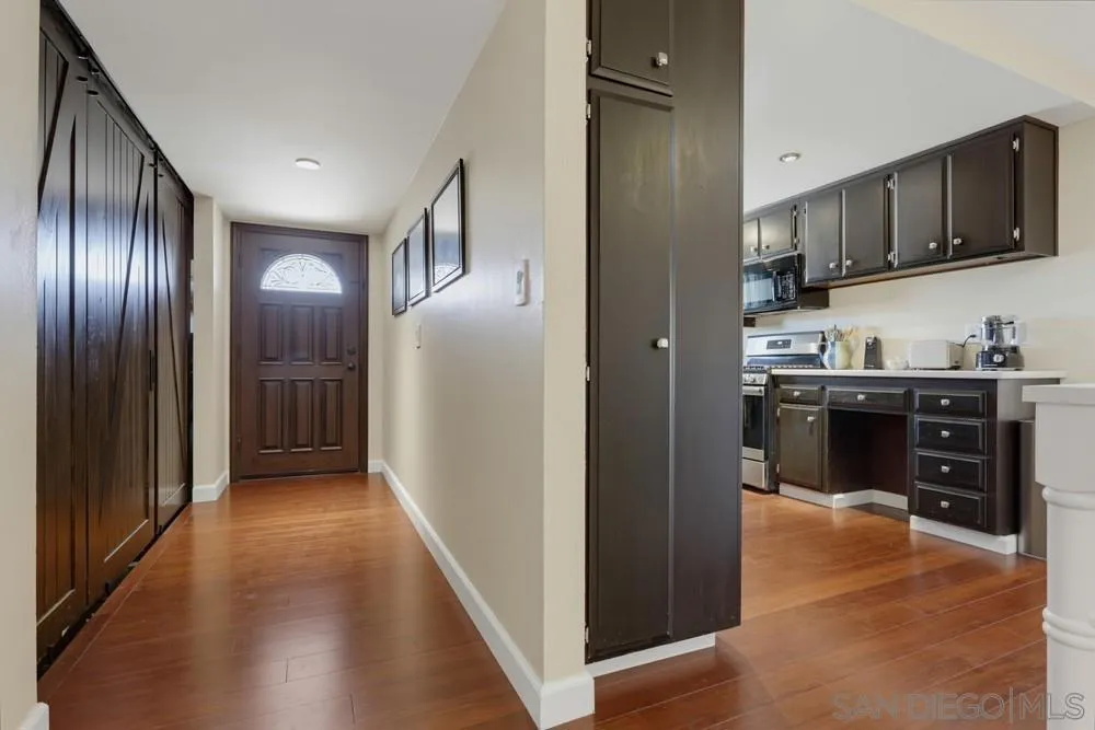 5736 Laramie Way San Diego, CA 92120