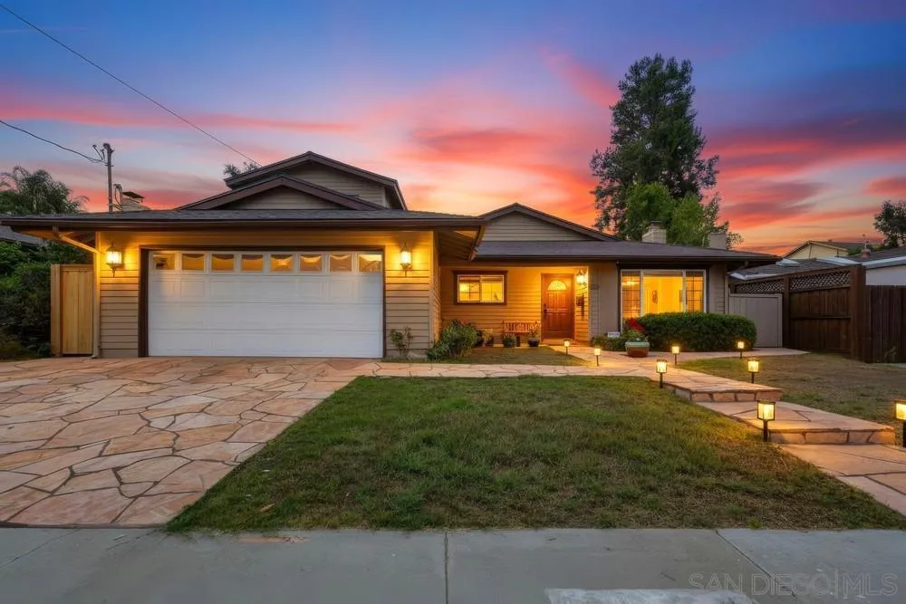 5736 Laramie Way San Diego, CA 92120