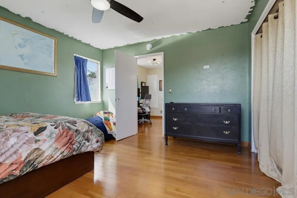 5736 Laramie Way San Diego, CA 92120