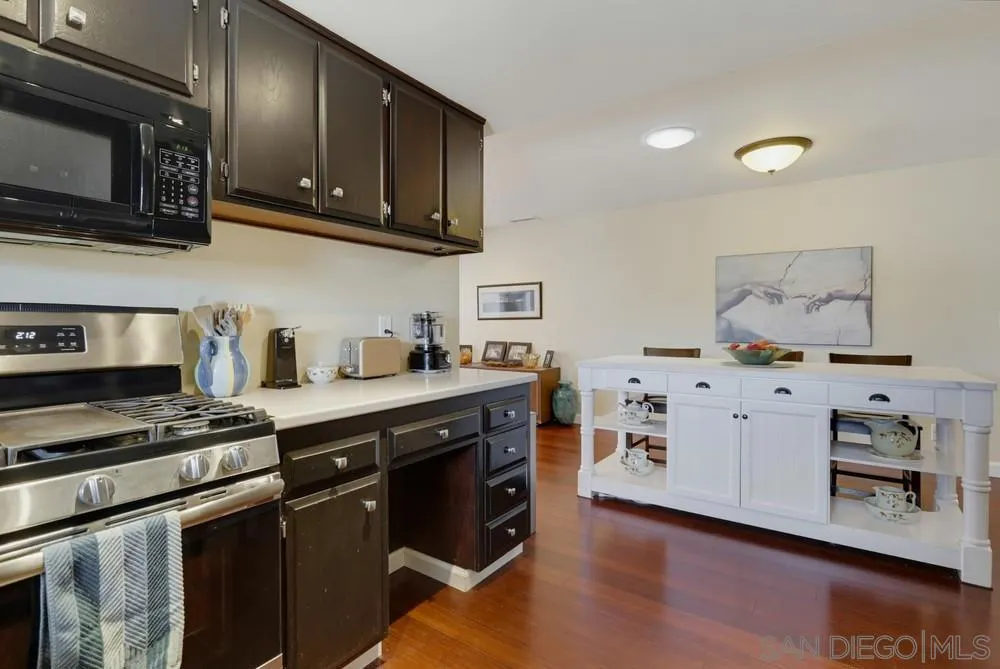 5736 Laramie Way San Diego, CA 92120