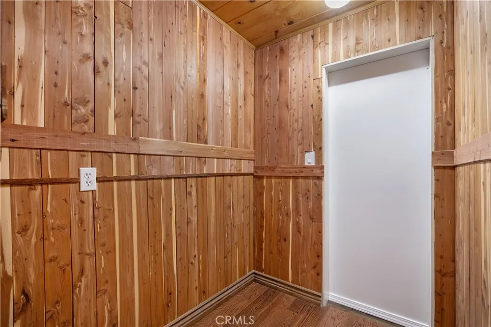 11551 Lonesone Valley Road Leona Valley, CA 93551