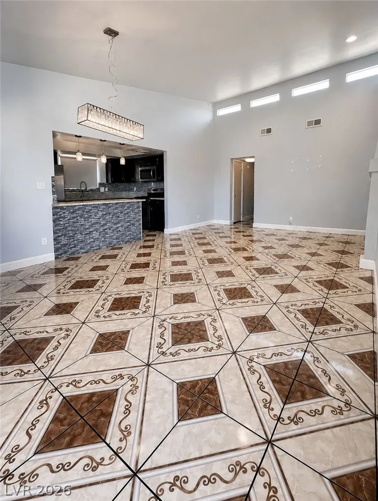 5440 Harmony Avenue Las Vegas, NV 89107