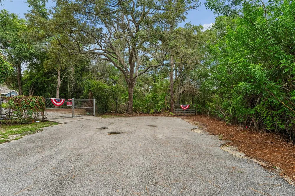 10447 GRANNING LANE New Port Richey, FL 34654