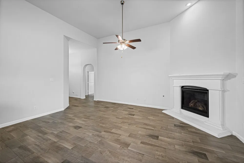 15852 Back Nine Road Fort Worth, TX 76177