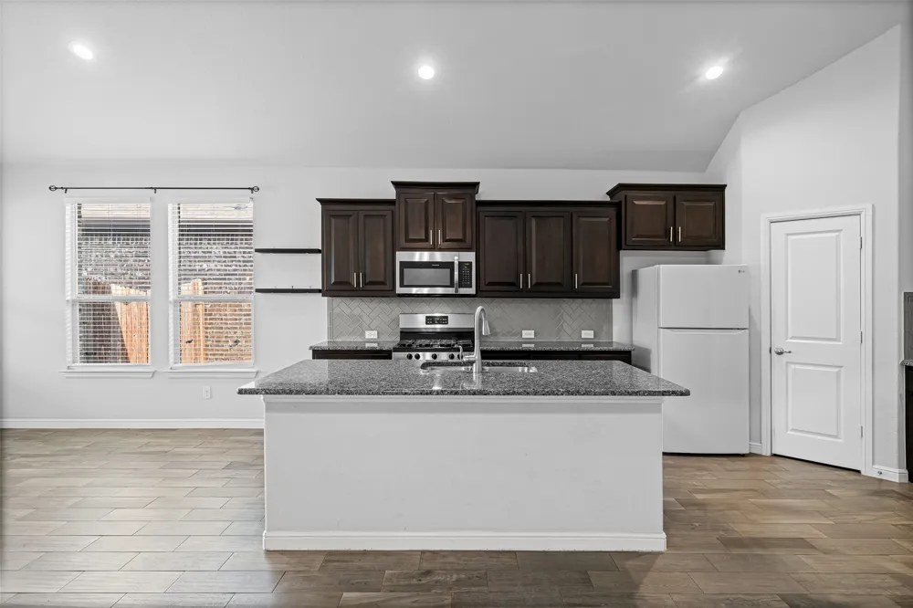 15852 Back Nine Road Fort Worth, TX 76177
