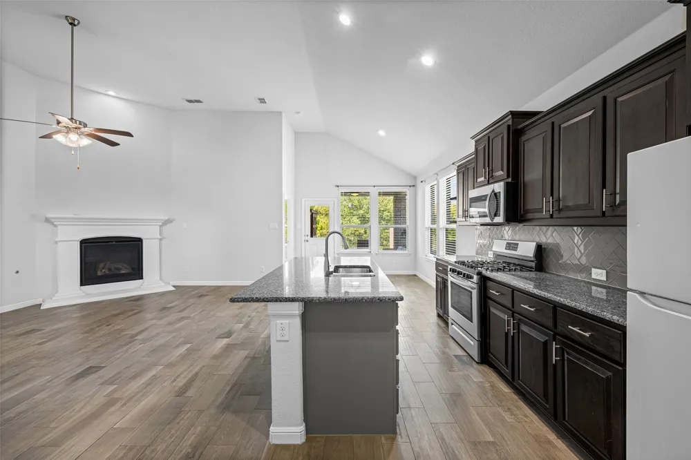 15852 Back Nine Road Fort Worth, TX 76177
