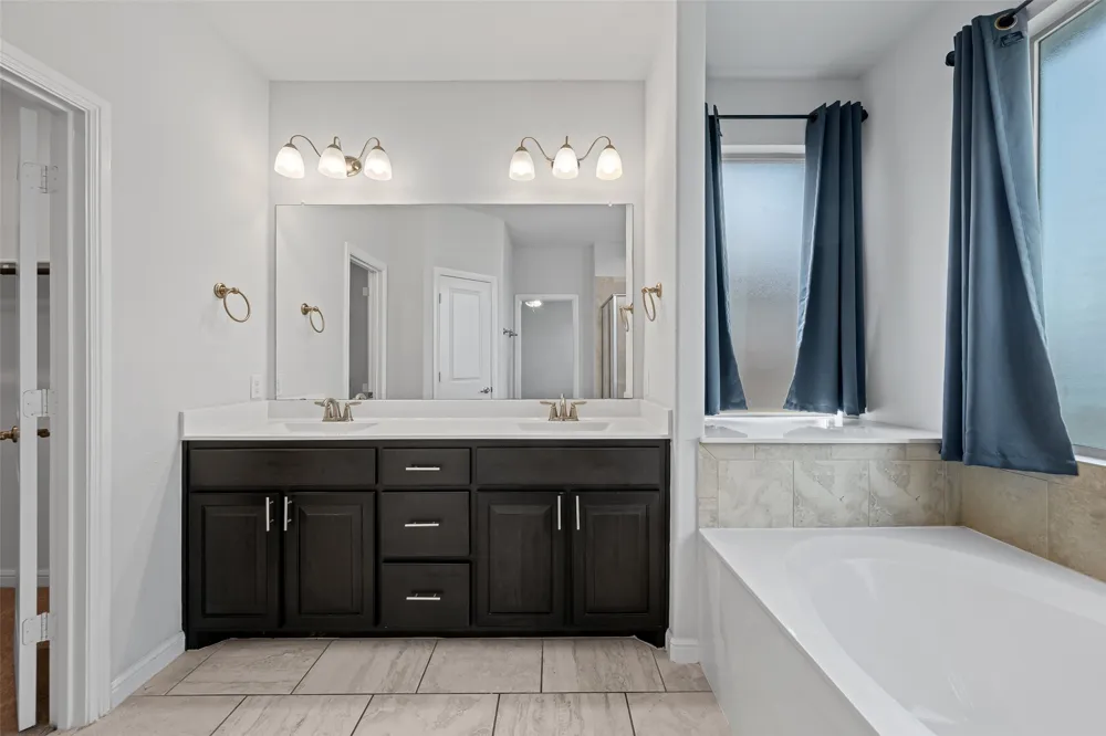 15852 Back Nine Road Fort Worth, TX 76177