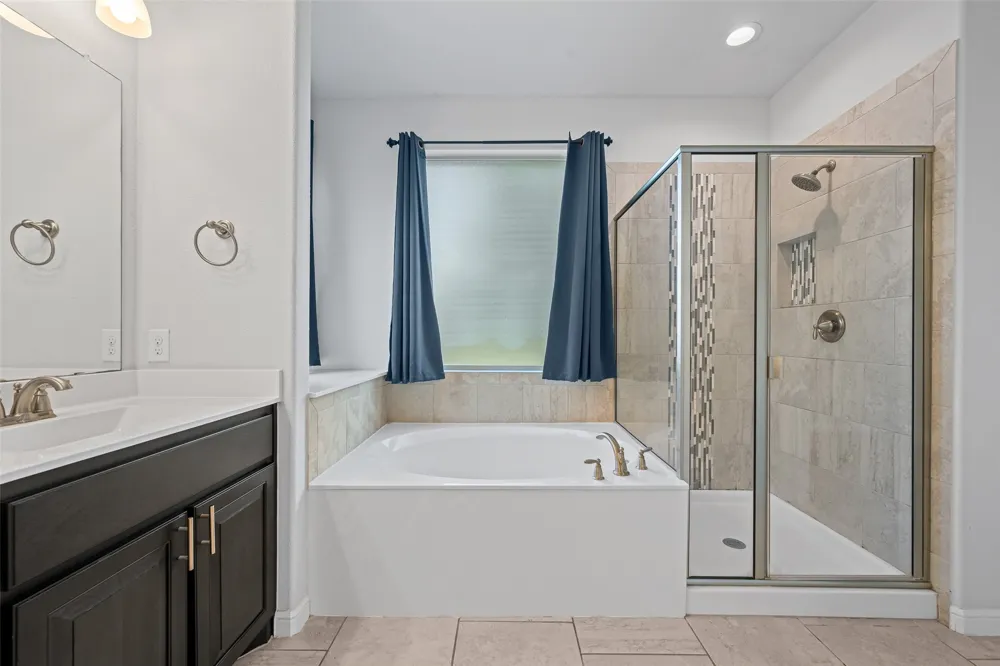 15852 Back Nine Road Fort Worth, TX 76177