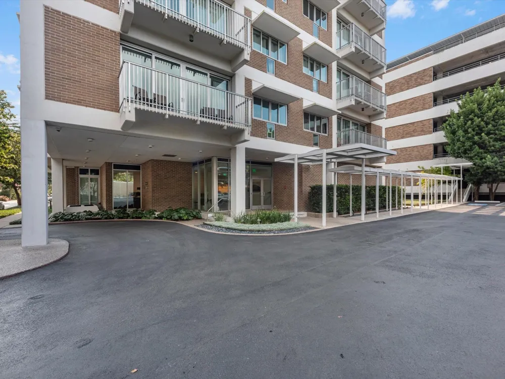 3600 Montrose Boulevard #1209 Houston, TX 77006