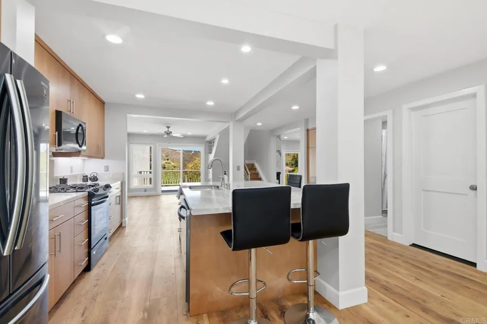 3192 Via De Caballo Encinitas, CA 92024