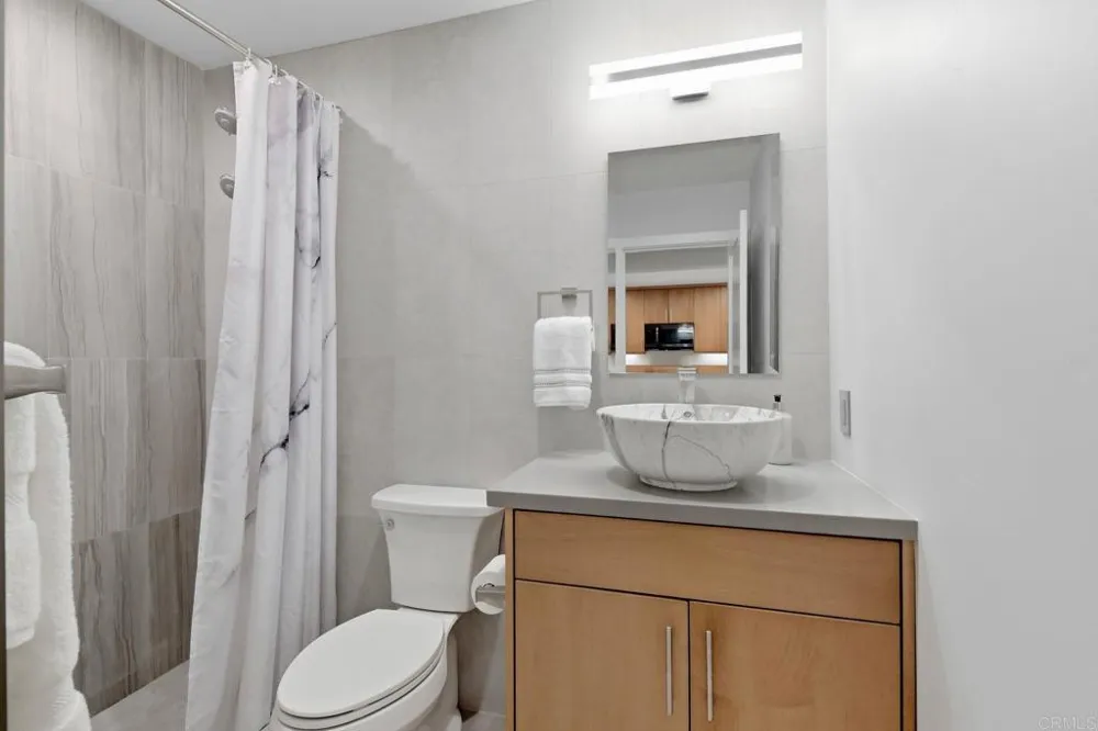 3192 Via De Caballo Encinitas, CA 92024