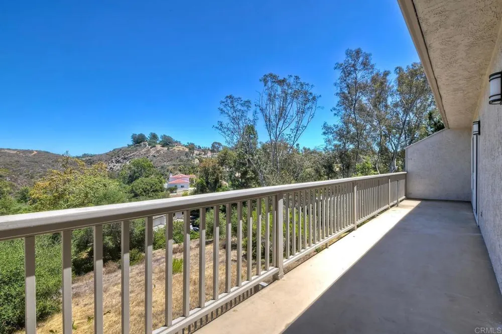3192 Via De Caballo Encinitas, CA 92024