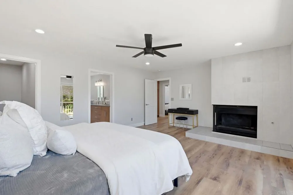 3192 Via De Caballo Encinitas, CA 92024