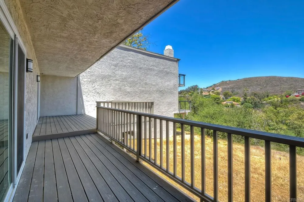 3192 Via De Caballo Encinitas, CA 92024