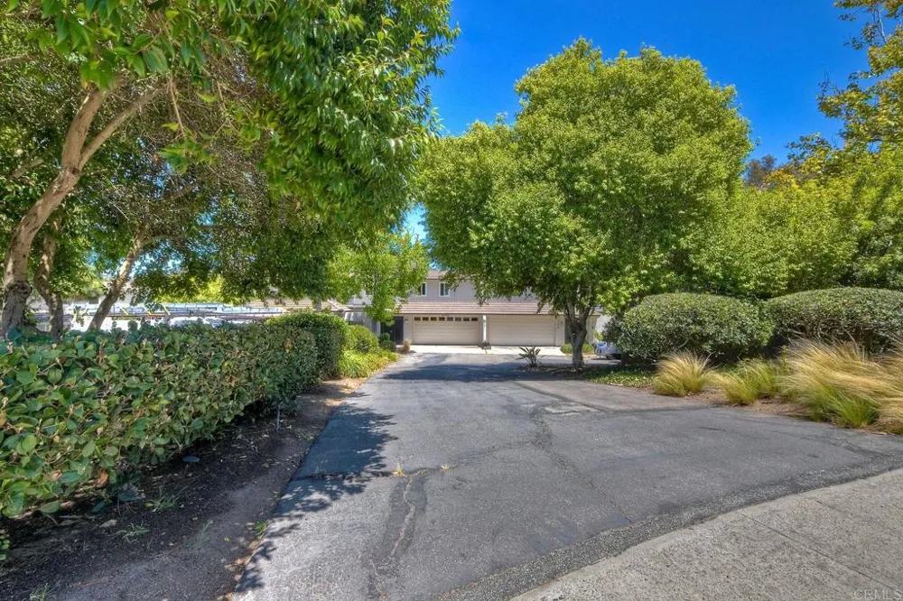 3192 Via De Caballo Encinitas, CA 92024