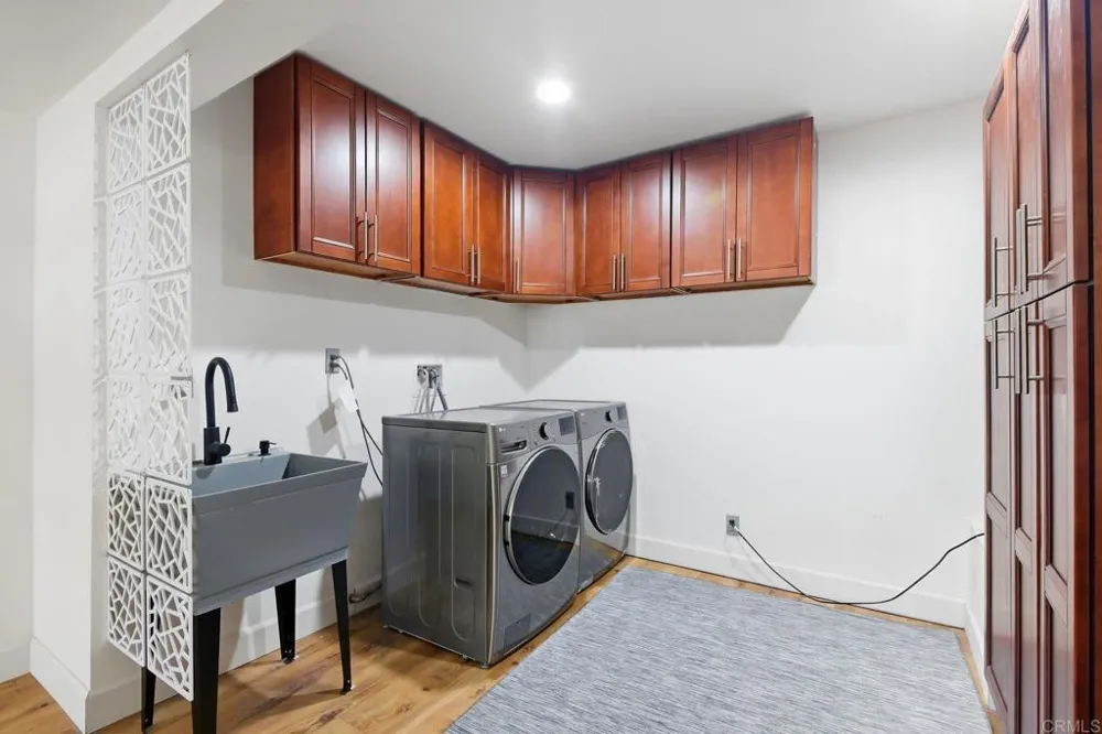 3192 Via De Caballo Encinitas, CA 92024
