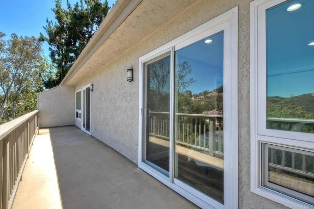 3192 Via De Caballo Encinitas, CA 92024