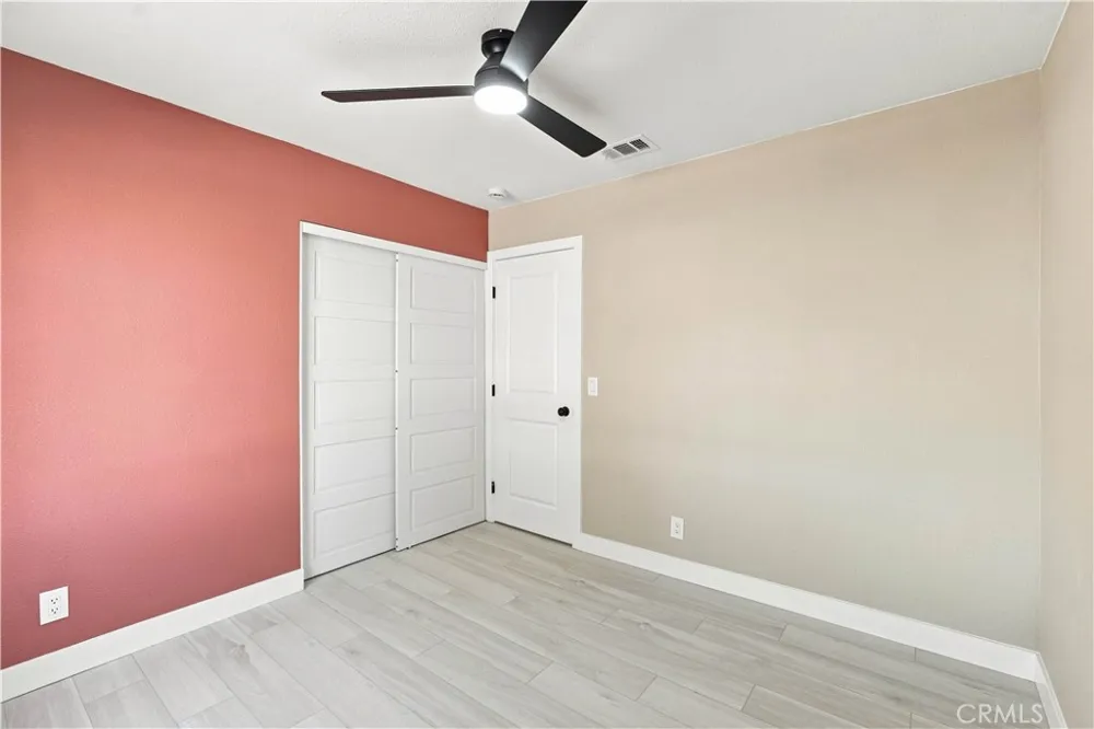 16070 Winnebago Apple Valley, CA 92307