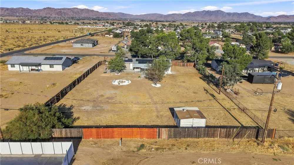 16070 Winnebago Apple Valley, CA 92307