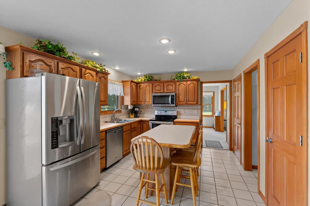 70345 Deer Run Edwardsburg, MI 49112