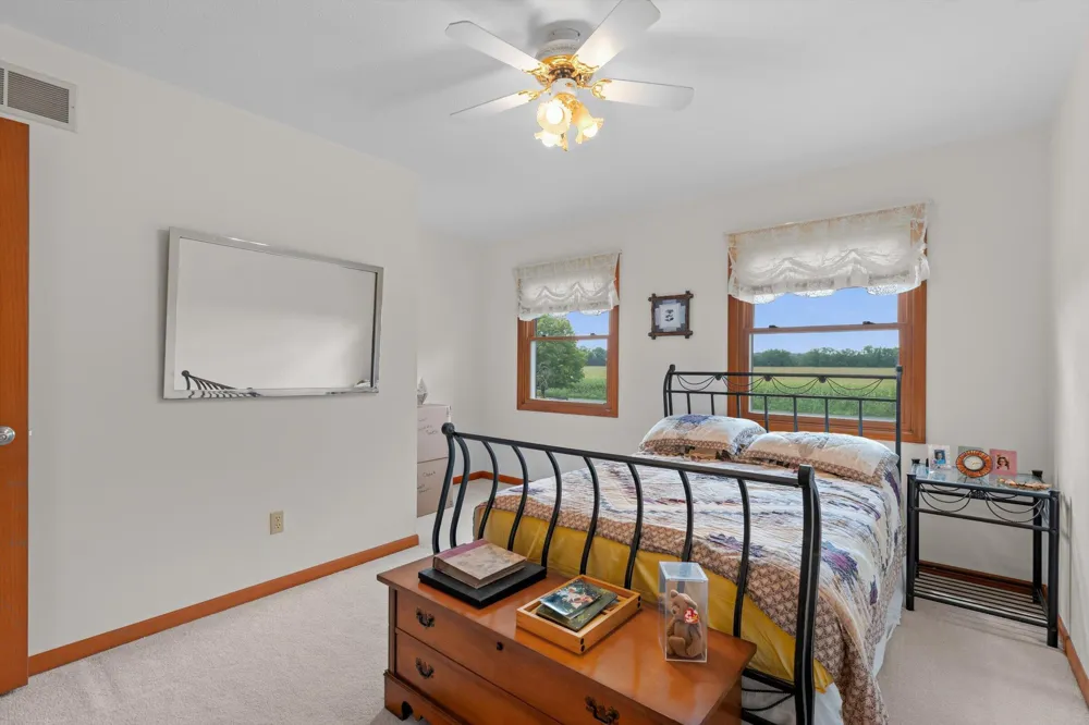 70345 Deer Run Edwardsburg, MI 49112