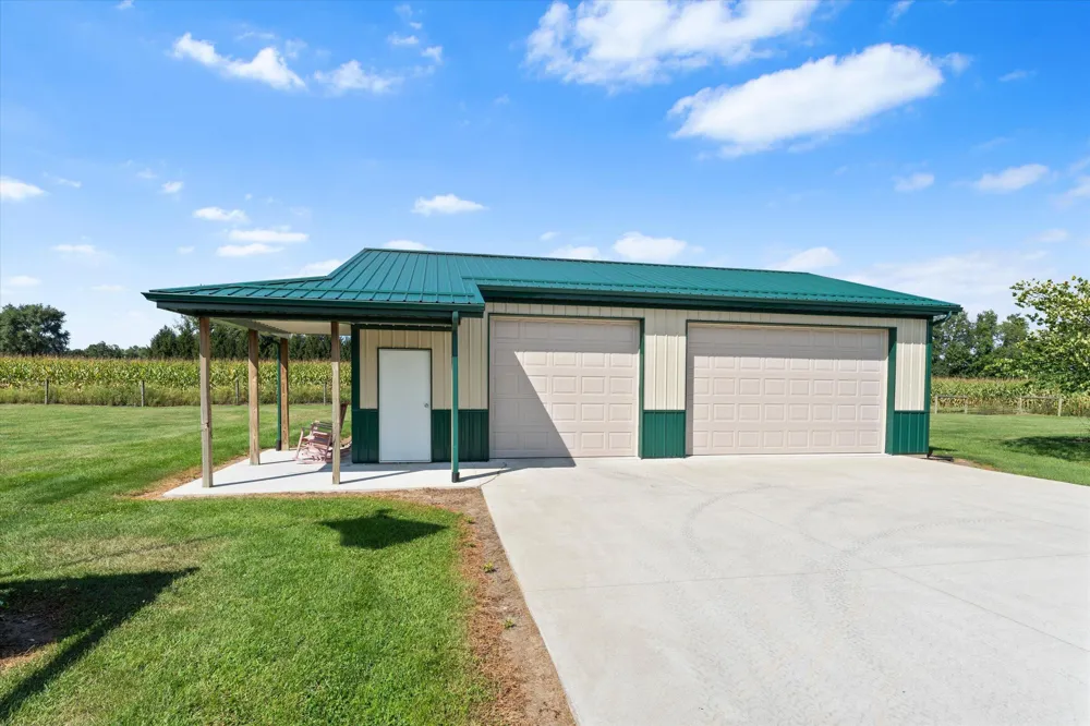70345 Deer Run Edwardsburg, MI 49112