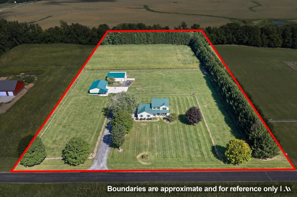 70345 Deer Run Edwardsburg, MI 49112