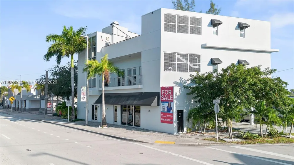 2500 Wilton Dr Wilton Manors, FL 33305