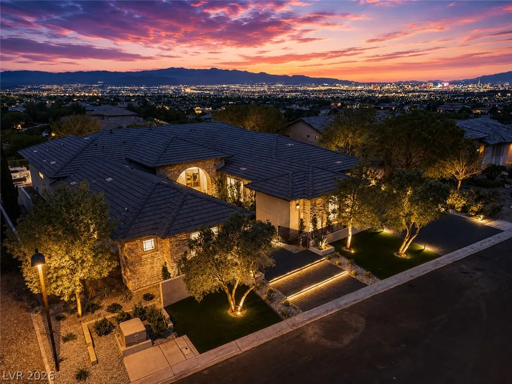 3 Pine Hollow Drive Henderson, NV 89052