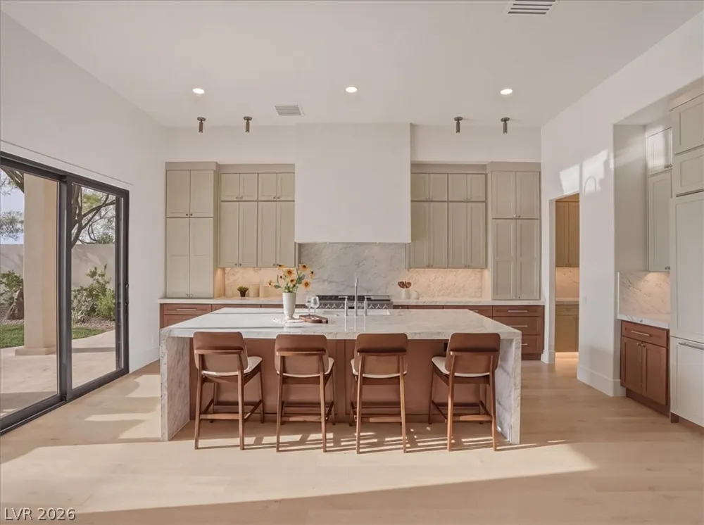 3 Pine Hollow Drive Henderson, NV 89052