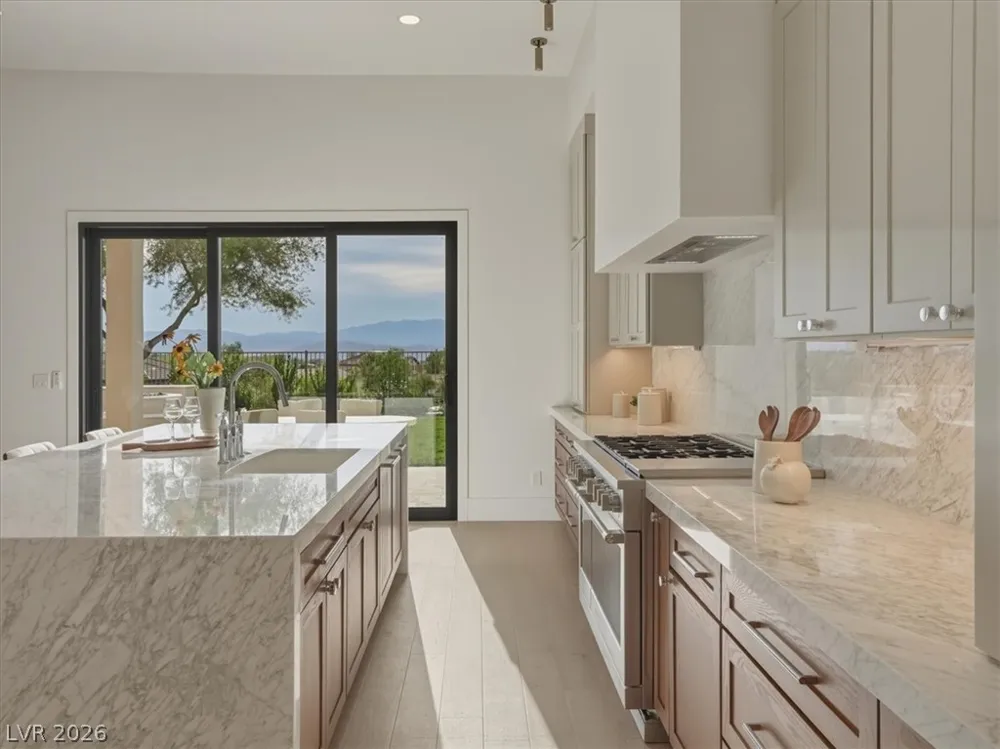 3 Pine Hollow Drive Henderson, NV 89052