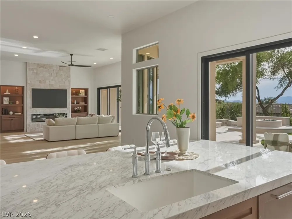 3 Pine Hollow Drive Henderson, NV 89052
