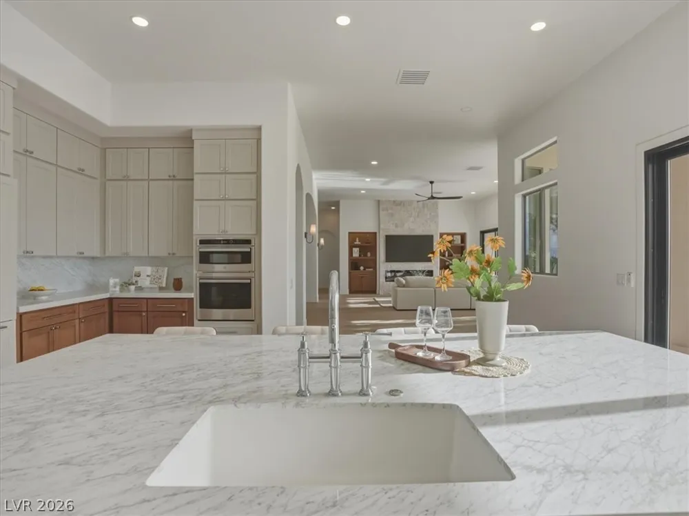 3 Pine Hollow Drive Henderson, NV 89052