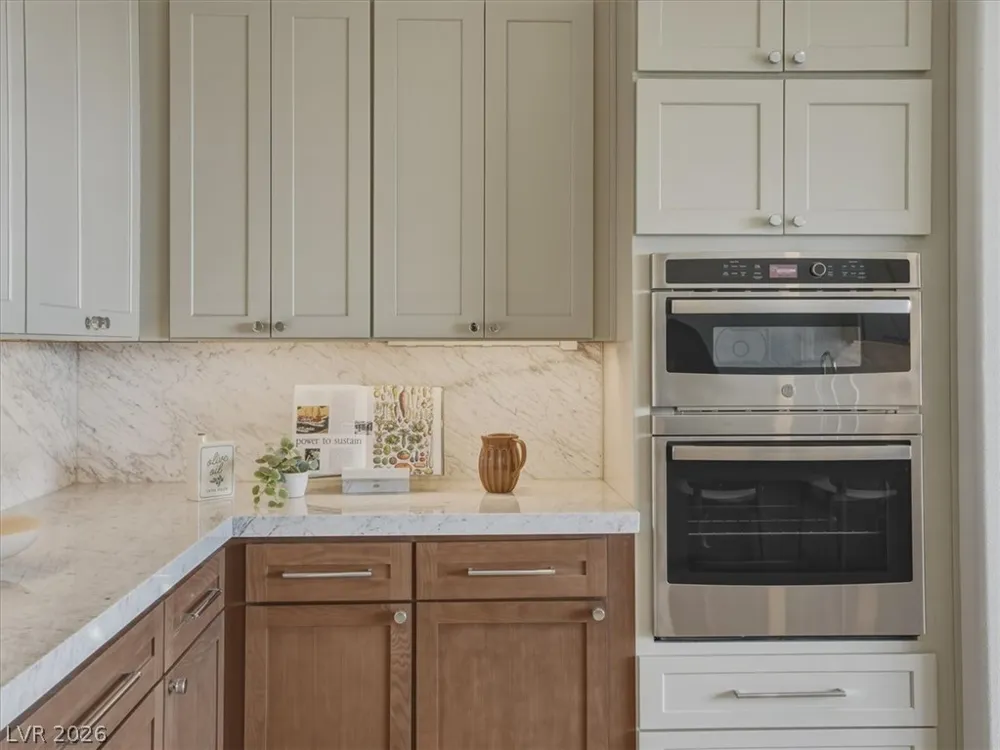 3 Pine Hollow Drive Henderson, NV 89052