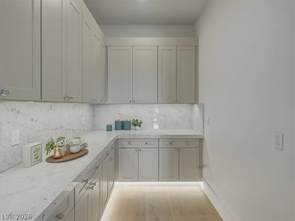 3 Pine Hollow Drive Henderson, NV 89052