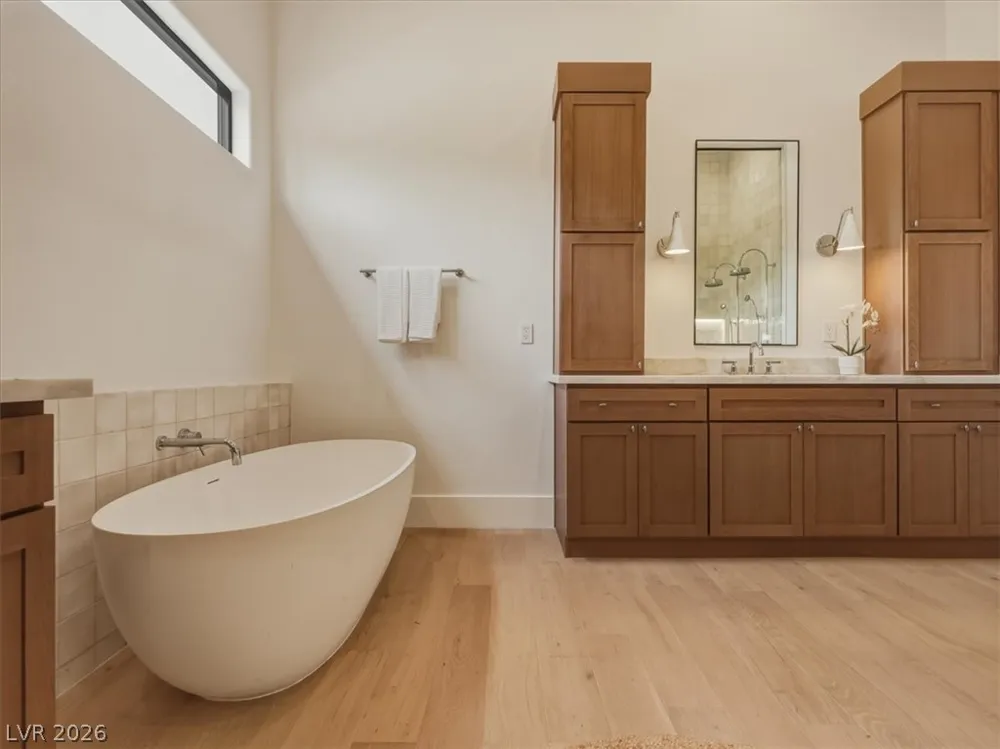 3 Pine Hollow Drive Henderson, NV 89052