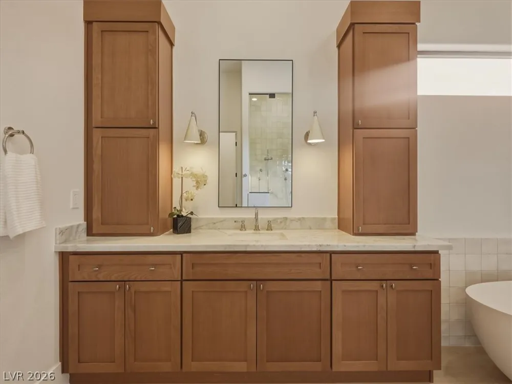 3 Pine Hollow Drive Henderson, NV 89052