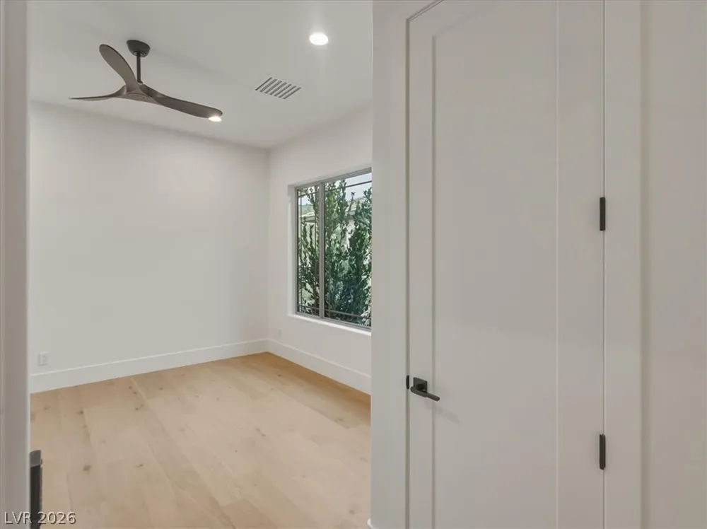 3 Pine Hollow Drive Henderson, NV 89052