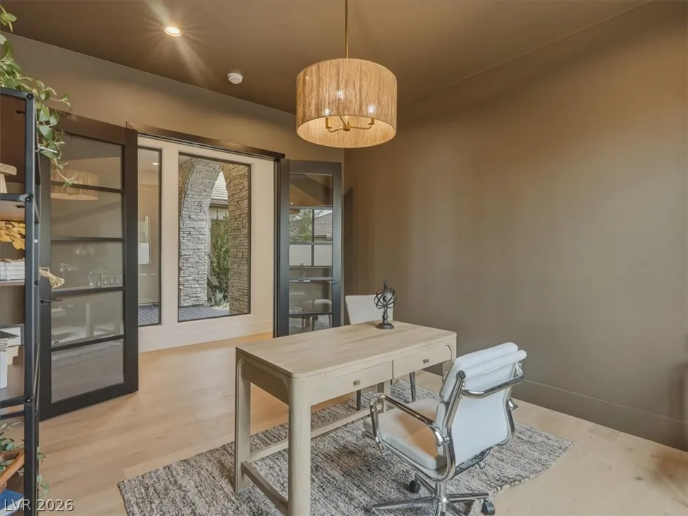 3 Pine Hollow Drive Henderson, NV 89052