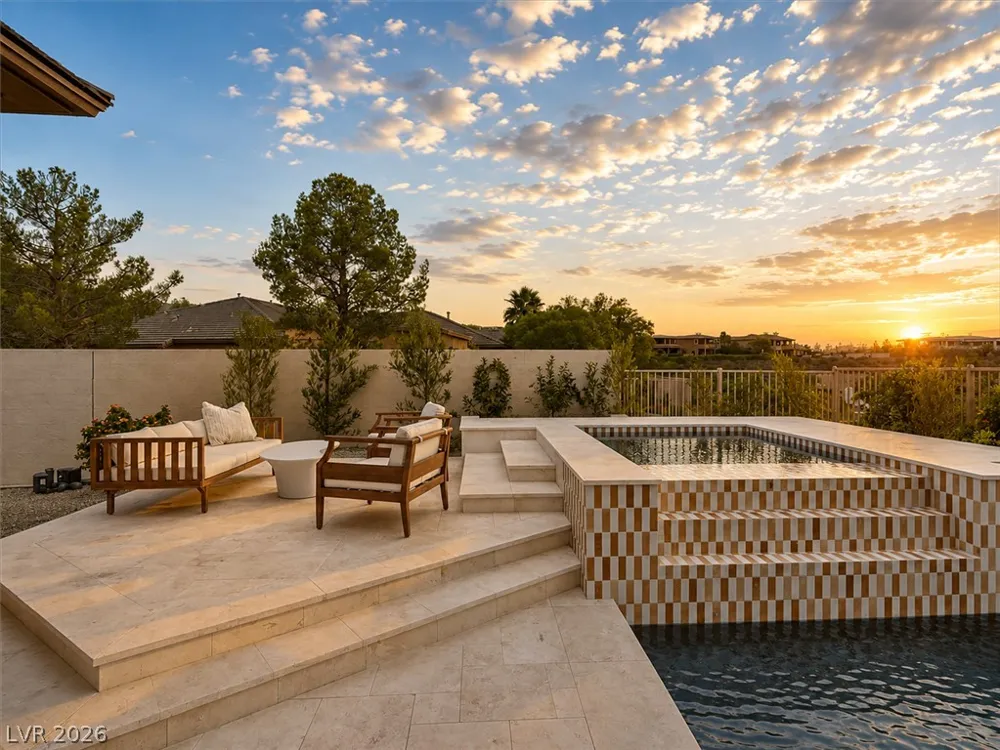 3 Pine Hollow Drive Henderson, NV 89052