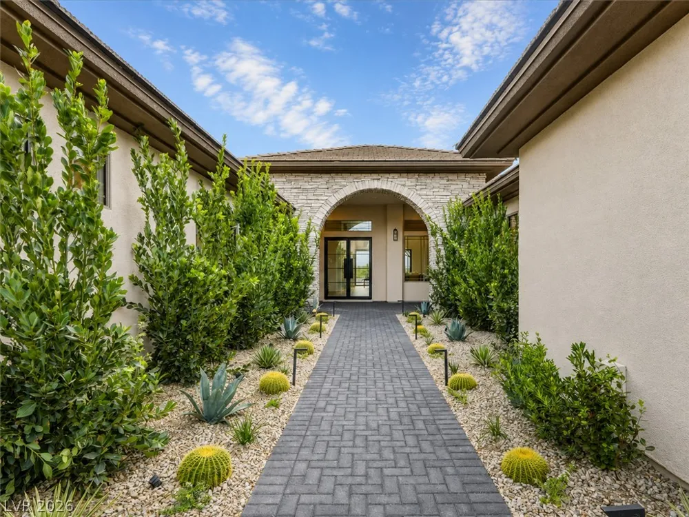 3 Pine Hollow Drive Henderson, NV 89052