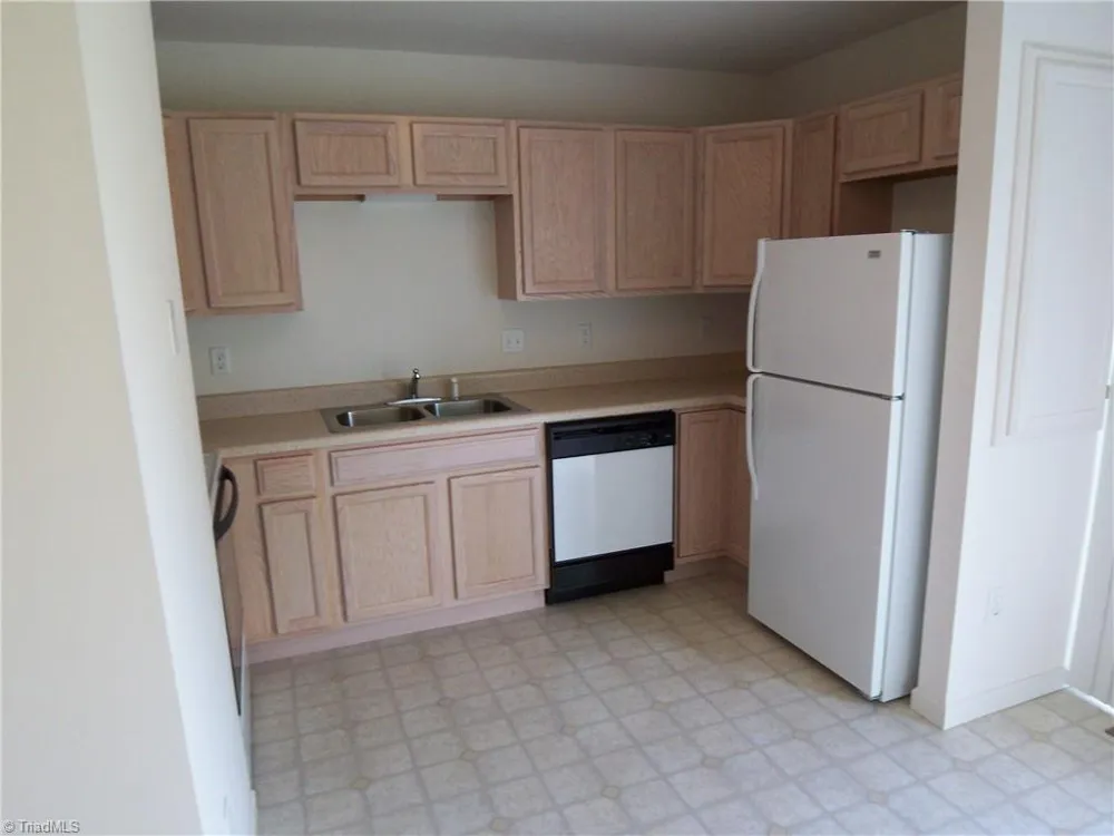 203A Nelson Street Pilot Mountain, NC 27041