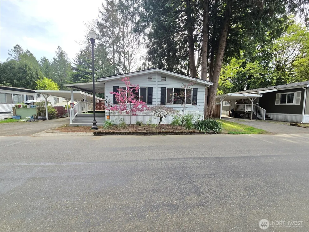 900 29th Street SE #D-9 Auburn, WA 98002